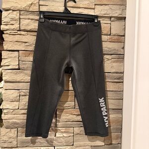 IVY PARK Adidas Capri Leggings Gray Women’s S High-Rise Beyoncé Workout Pants